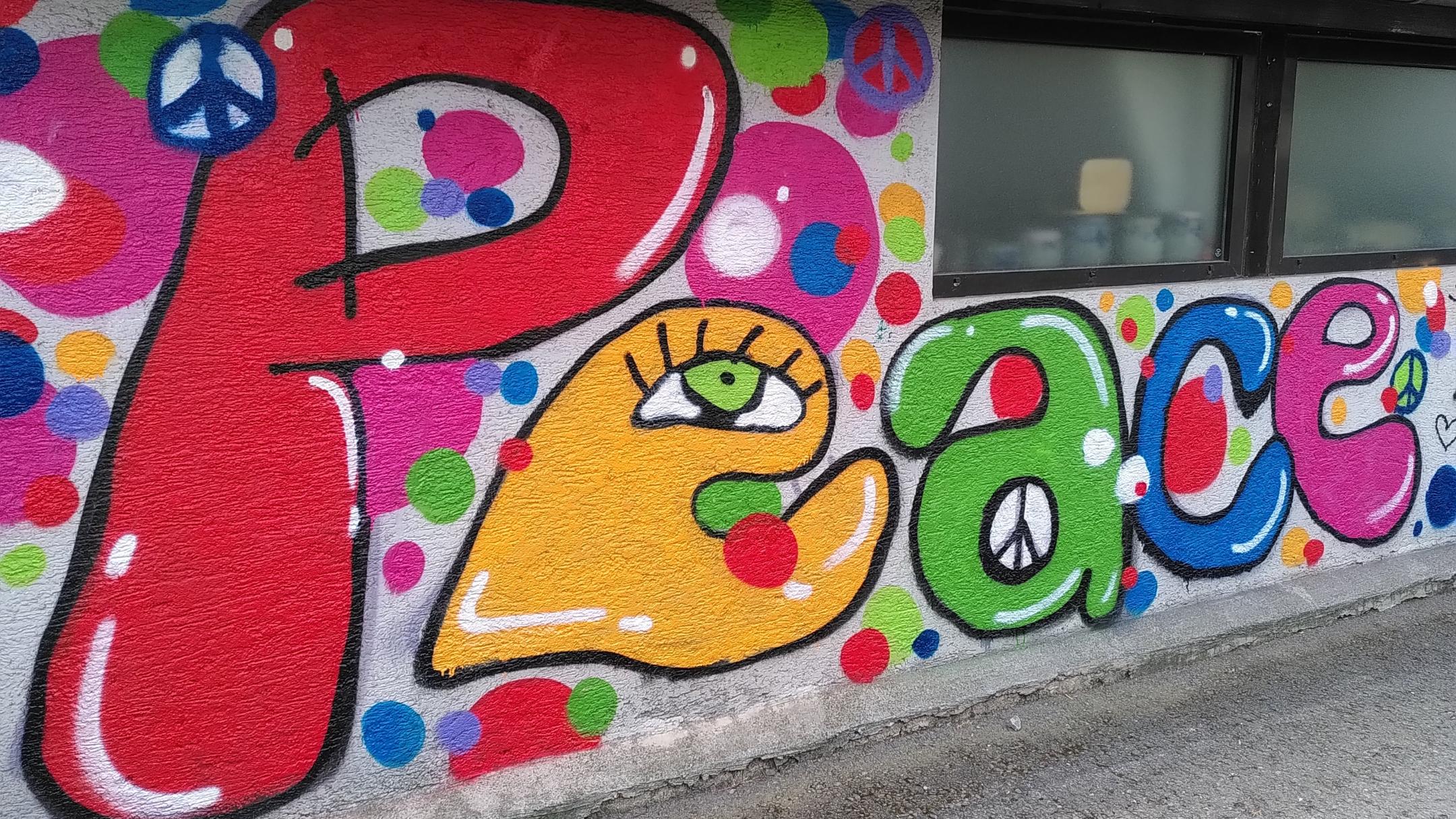 peace-graffiti_by_Svenja_Gruss_pfarrbriefservice